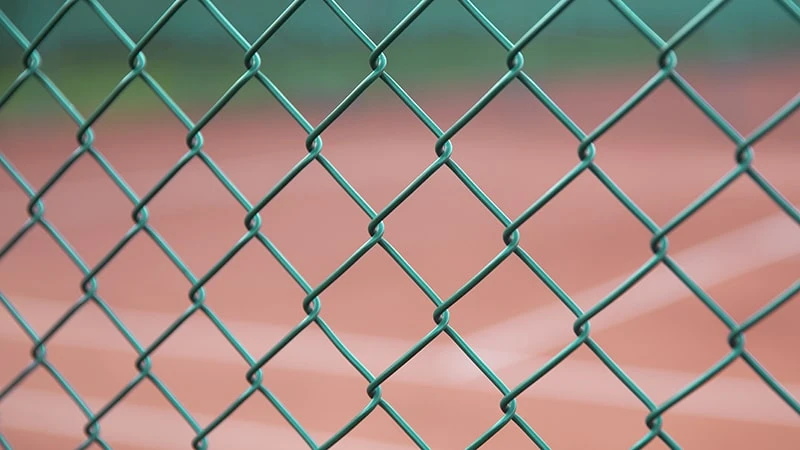 Vihreää PVC-pinnoitettua panssariverkkoaitaa